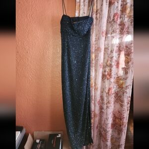 Elegant Black/Blue Sequin Gown
